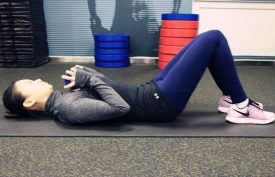减肚子上的赘肉最快最有效的方法 坚持就能拥健美小腹