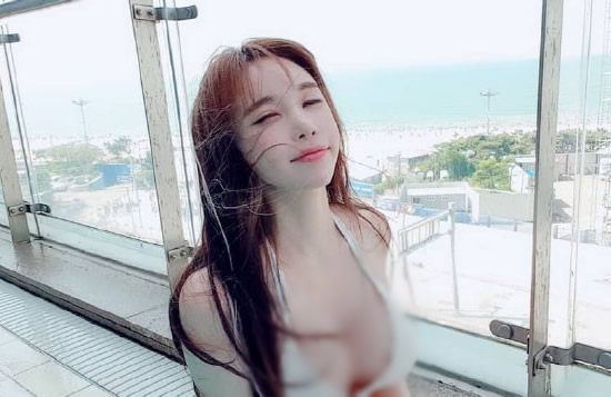 Angela赵世熙个人资料及写真照片