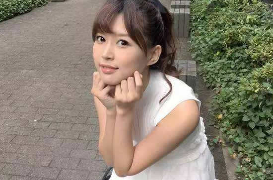 葵司个人资料，葵司在线好看的作品及美照