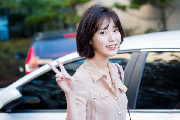 李知恩图片:韩国IU和银赫的照片事件真相是什么 李知恩图片:韩国IU和银赫的照片事件真相是什么