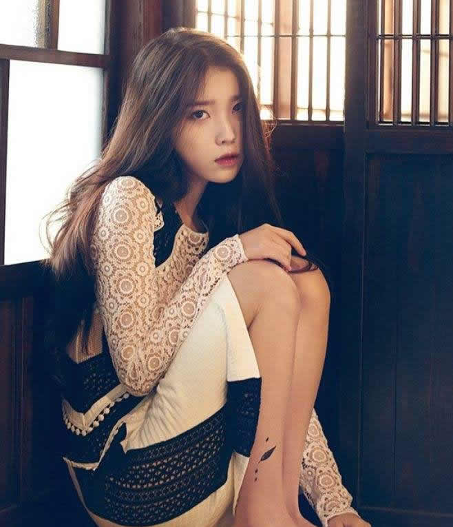 李知恩图片：韩国IU和银赫的照片事件真相是什么