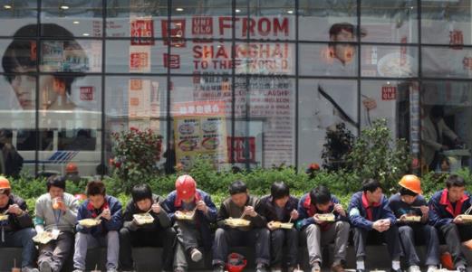 农民工午餐现状调查：直击农民工午餐图片