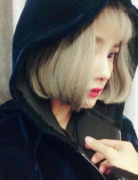 杨幂久违晒全脸自拍：好看好看,杨幂自拍照盘点（图）