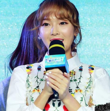 郑秀妍整容后更美了：郑秀妍整容前后照对比（图）