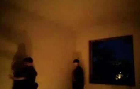 四角游戏：通灵的游戏要慎完（科学解释）