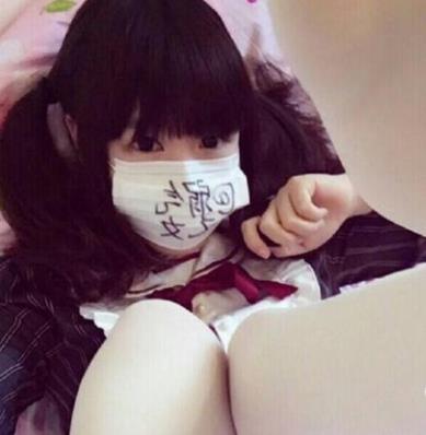 小萝莉美女弱气乙女：套图和视频引发宅男们动乱