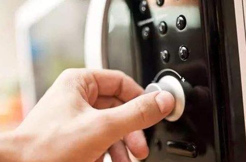 晚上睡觉到底要不要关WIFI?这4个真相要知道（图）