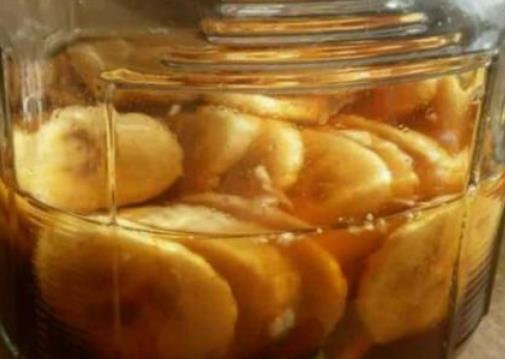 香蕉醋醋泡香蕉的功效与作用及食用方法 香蕉醋醋泡香蕉的功效与作用及食用方法