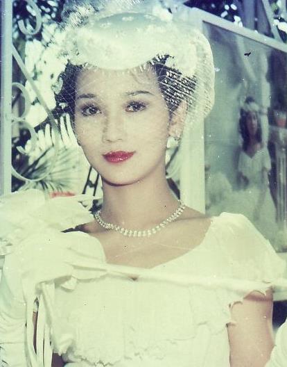 赵雅芝昔日旧照美照欣赏：赵雅芝资料简介（图）