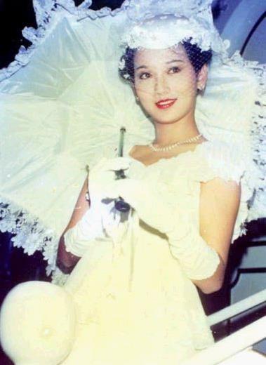 赵雅芝昔日旧照美照欣赏：赵雅芝资料简介（图）