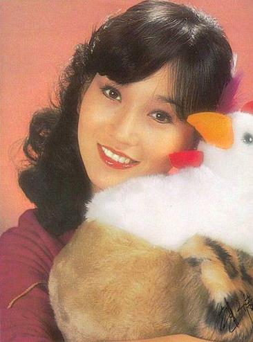 赵雅芝昔日旧照美照欣赏：赵雅芝资料简介（图）