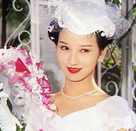 赵雅芝昔日旧照美照欣赏：赵雅芝资料简介（图）