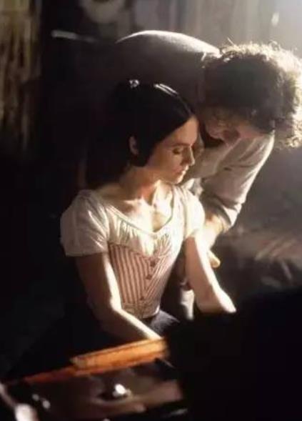 出轨的女人电影国语：女人为什么出轨10部电影为你解答