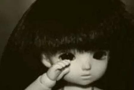 妹妹背着洋娃娃歌词歌曲：妹妹背着洋娃娃故事内容