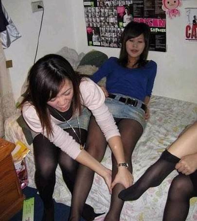 女生的秘密:男生们最关心的20个小秘密 女生的秘密:男生们最关心的20个小秘密