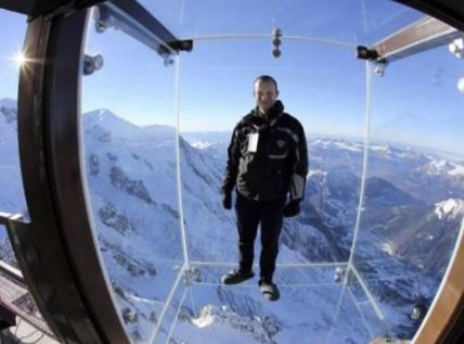 世界十大空中玻璃走廊:现实中的空中漫步(图) 世界十大空中玻璃走廊:现实中的空中漫步(图)