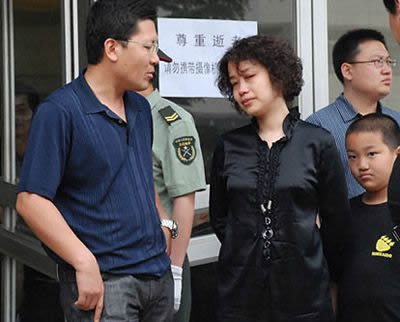 罗京妻子刘继红照片及简介:揭2人相识相爱结婚过程 罗京妻子刘继红照片及简介:揭2人相识相爱结婚过程