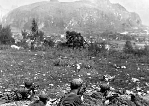 对越自卫反击战：真实写照有凄惨有尴尬（图）