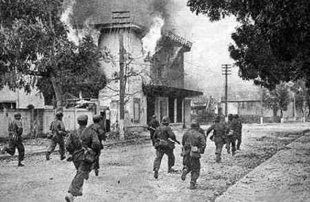 对越自卫反击战：真实写照有凄惨有尴尬（图）