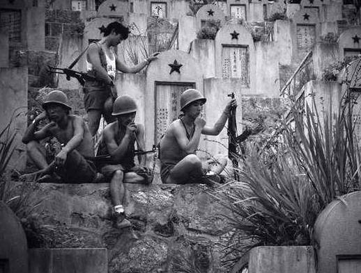 对越自卫反击战：真实写照有凄惨有尴尬（图）