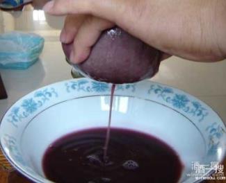 自酿葡萄酒:在家酿制葡萄酒步骤及保存方法 自酿葡萄酒:在家酿制葡萄酒步骤及保存方法