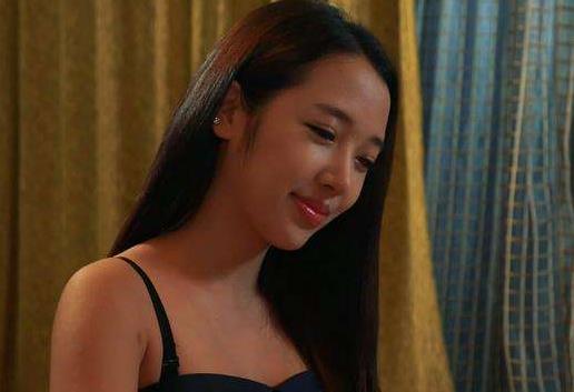 韩国好看的r级电影女主漂亮剧照（图）