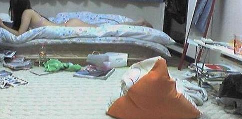 大学女生日常生活照片：无法想象的任性（图）