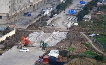 最牛钉子户悲惨下场：钉子户图片欣赏