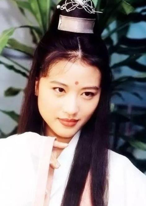 周海媚被批演技退步：时时刻刻瞪眼支牙（图）