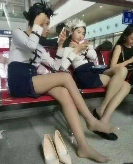 妹子你就别臭美了