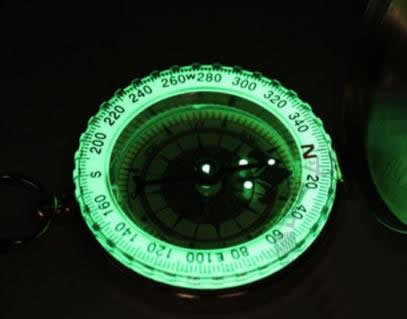 指南针怎么看:指南针的常识你要懂(图) 指南针怎么看:指南针的常识你要懂(图)