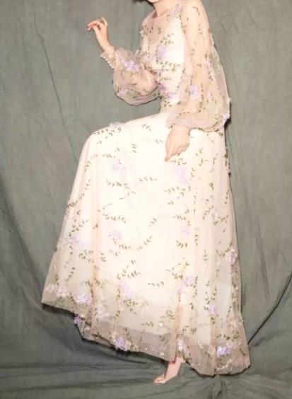 小个子女生穿长裙：推荐各类长裙让你挑选（图）