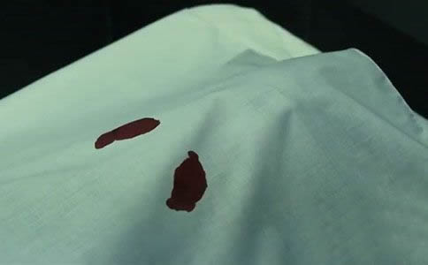 为什么人一死脸上要盖上布:灵魂还没有离开(图) 为什么人一死脸上要盖上布:灵魂还没有离开(图)