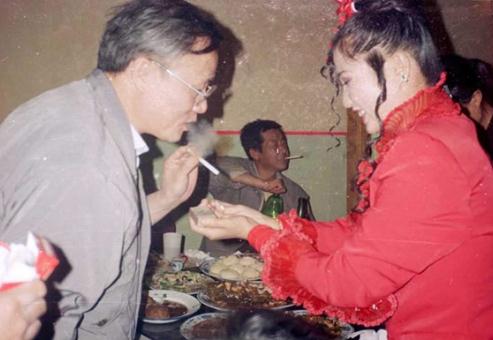 奇葩闹洞房男人没女人玩的嗨：接受不了啊啊啊