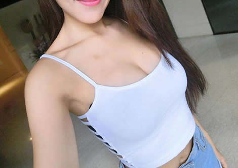 副乳怎么办:坚持运动按摩效果好(图) 副乳怎么办:坚持运动按摩效果好(图)