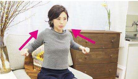 常做八个动作换健康：简单日常一些小动作