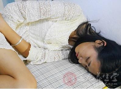 晚饭不吃好吗:医生称长期不吃晚餐容易导致胃炎 晚饭不吃好吗:医生称长期不吃晚餐容易导致胃炎