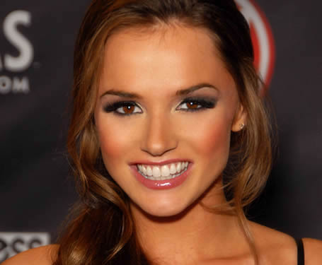 欧美最漂亮AV女优是谁:托里·布莱克图片及经历(图) 欧美最漂亮AV女优是谁:托里·布莱克图片及经历(图)