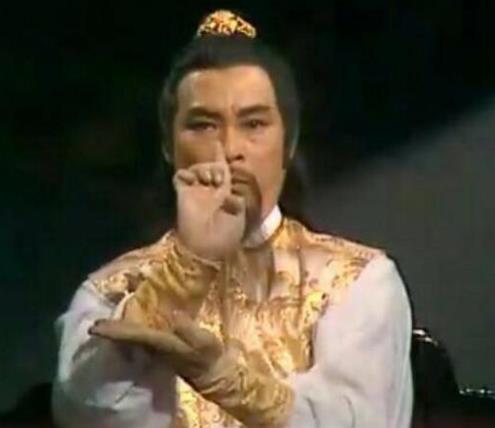 金庸小说武功秘籍排名：十大高手和十大秘籍分别详解