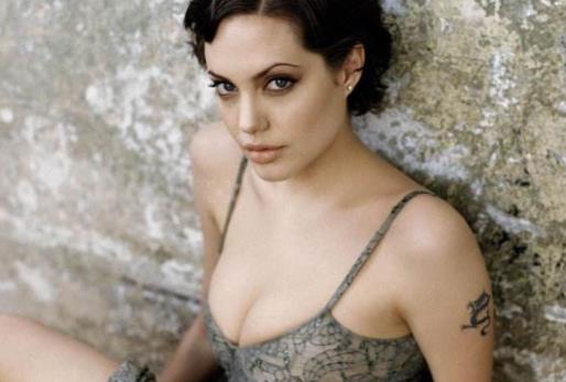 玛丽莲梦露有6只脚趾:绝代美人们的身体缺陷盘点 玛丽莲梦露有6只脚趾:绝代美人们的身体缺陷盘点