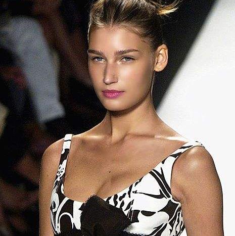 玛丽莲梦露有6只脚趾:绝代美人们的身体缺陷盘点 玛丽莲梦露有6只脚趾:绝代美人们的身体缺陷盘点