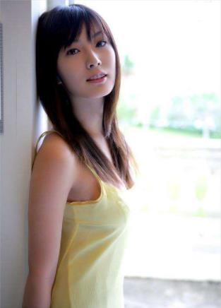 日本女人婚后在外维持“吻友”关系：不时相约亲吻（图）