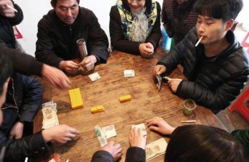 农民生活好了却出现了5大乱象：迫切需要国家出手管管