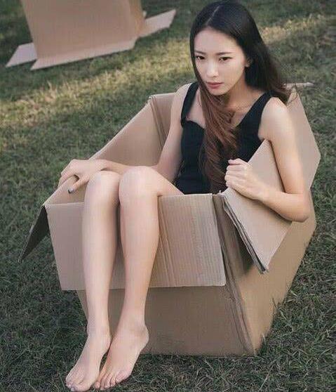 谁快递的给我的女朋友