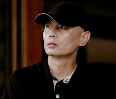 葛优个人资料简介：家庭背景经历及影视作品年表