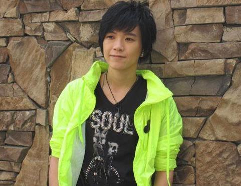 张芸京资料简介：张芸京八卦为什么不红了（图）