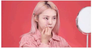 PONY干玫瑰妆 演绎你的秋冬高定色 PONY干玫瑰妆 演绎你的秋冬高定色