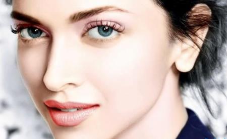 亚洲最美女神TOP10:桑妮·黎翁曾从事色情行业 亚洲最美女神TOP10:桑妮·黎翁曾从事色情行业