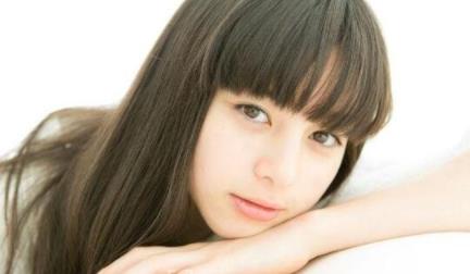 日本混血美女:母亲是日本人的混血美女(图) 日本混血美女:母亲是日本人的混血美女(图)