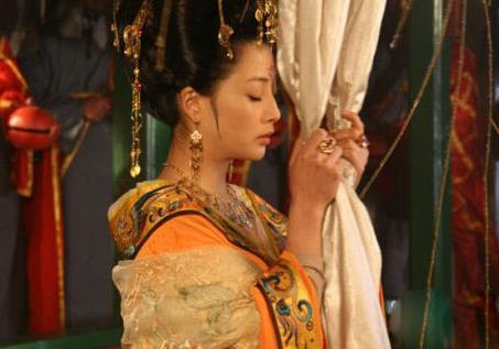 貂婵的历史原形是谁:揭古代四大美女留下八大未解之谜 貂婵的历史原形是谁:揭古代四大美女留下八大未解之谜